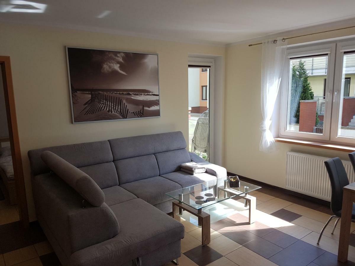 Apartament Z Ogrodkiem Pomerania 科沃布热格 外观 照片