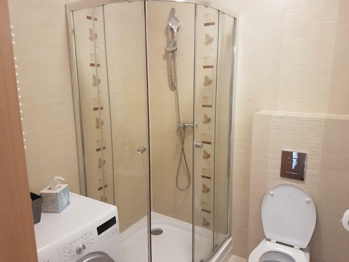 Apartament Z Ogrodkiem Pomerania 科沃布热格 外观 照片